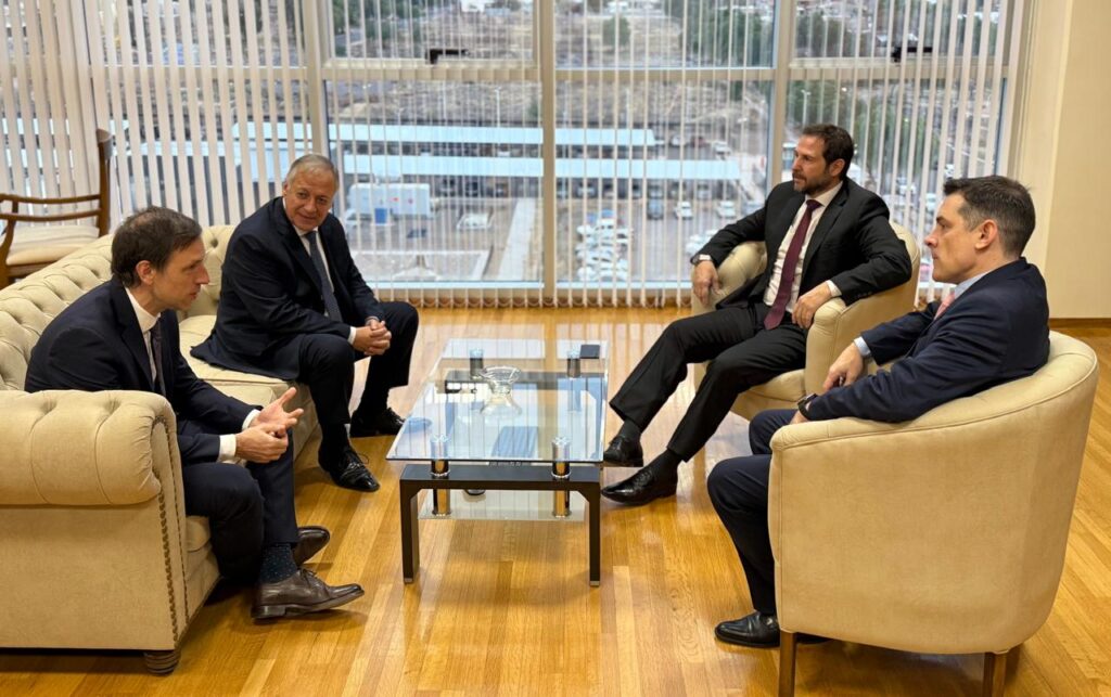 Visita oficial de Sebastián Amerio