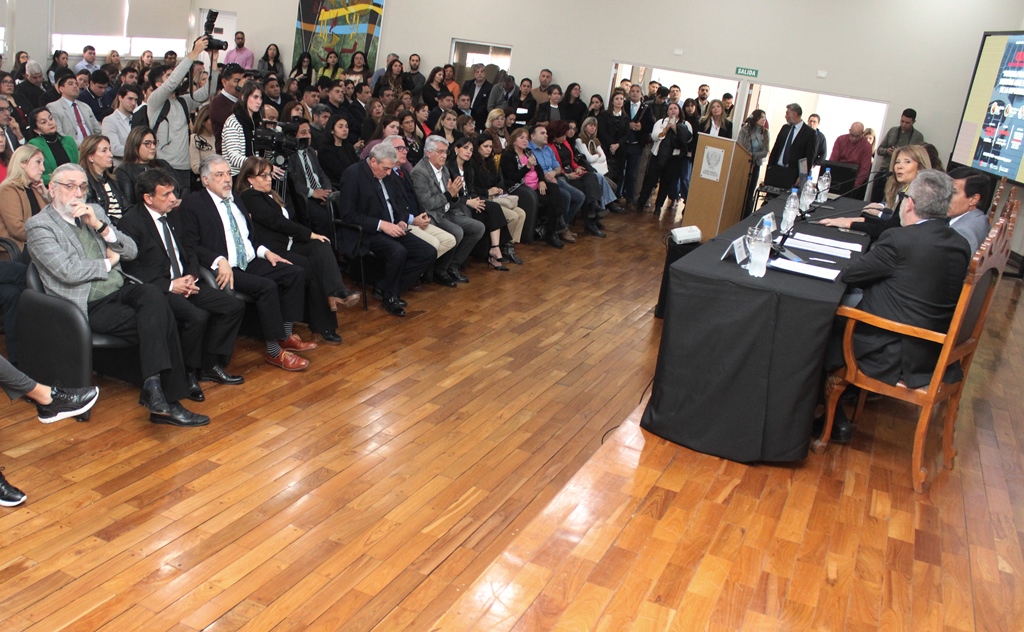 Primera charla federal de la Revista Quorum