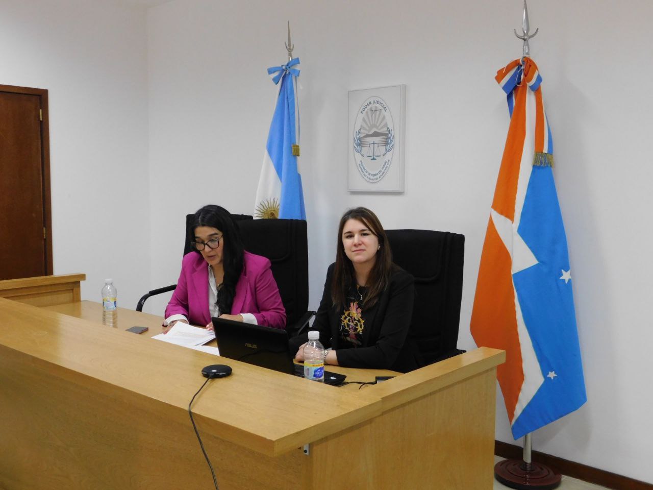 Antonella Rossi y Alejandra Jara Riffo