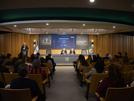 Fue realizada en el Salón Auditorio SCBA