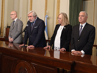 La ceremonia fue realizada en la Sala de Audiencias de la SCBA