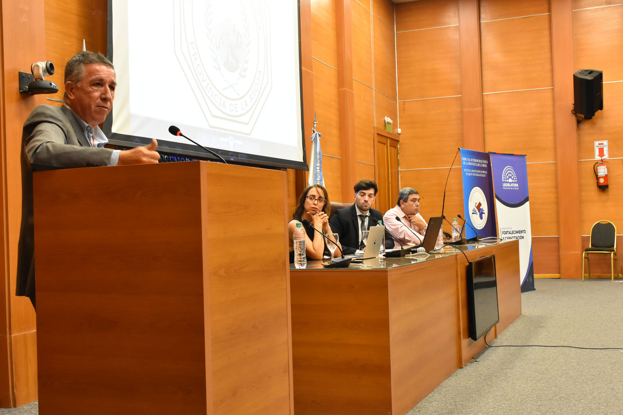 Se realizó en el Auditorio Monseñor Enrique Angelelli y Mártires Riojanos
