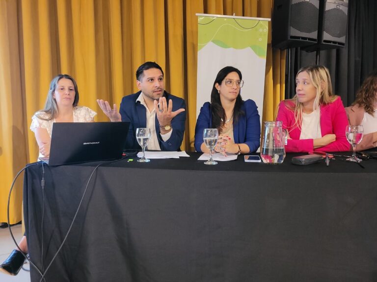 Primer encuentro del segundo semestre del simulacro de juicios por jurados
