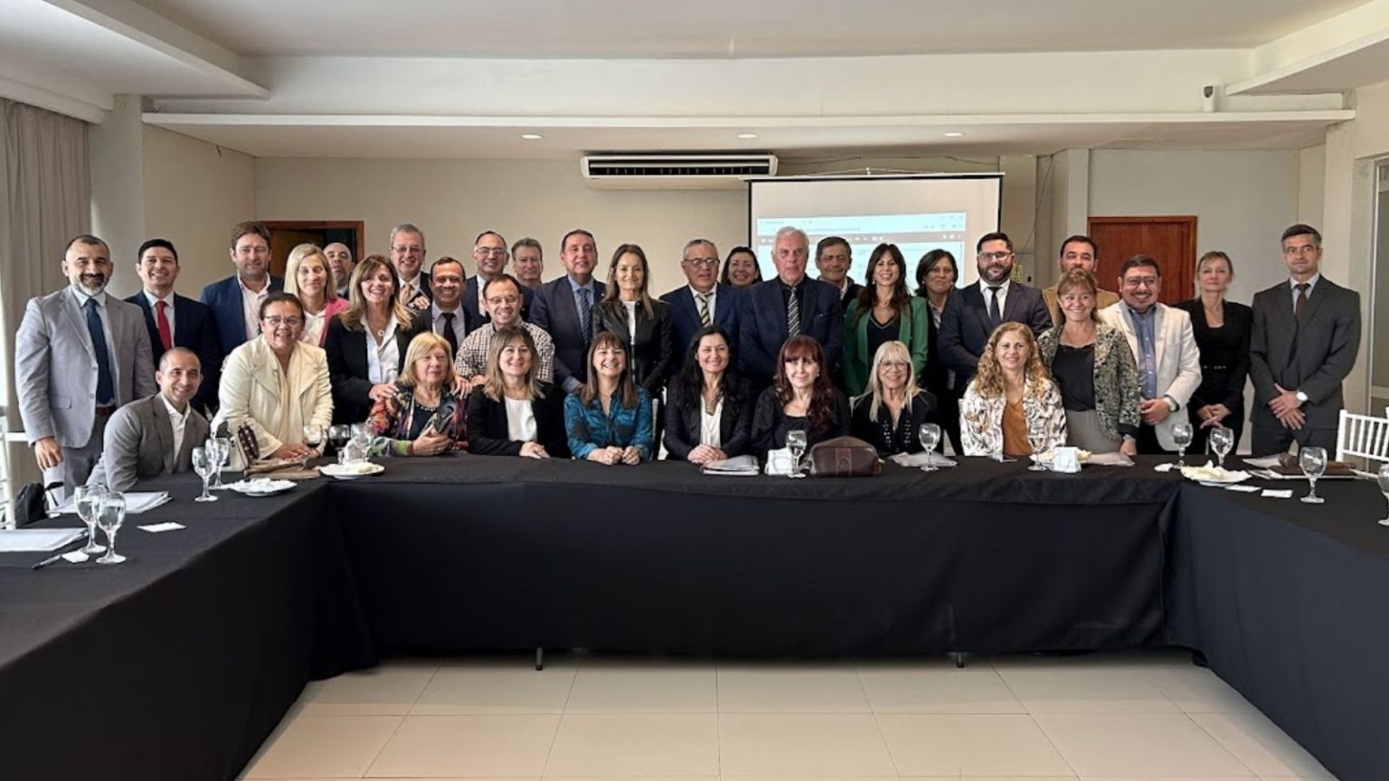 "III Encuentro de Jueces Penales de la Provincia"