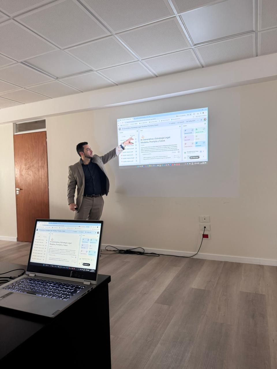 La exposición estuvo a cargo de Pablo Etchart