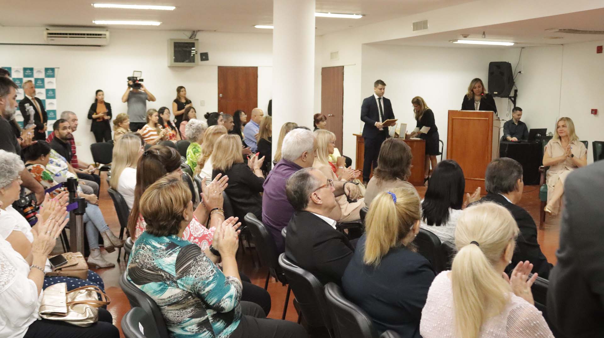 Se realizó en el Salón de Usos Múltiples del Edificio de Tribunales