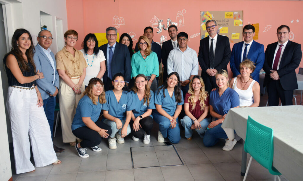 Posteriormente las autoridades judiciales visitaron la Casa del Niño y la Niña
