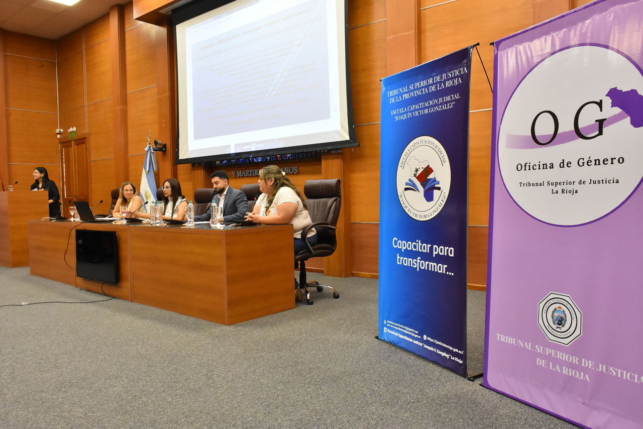 Se realizó en el auditorio “Monseñor Enrique Angelelli y Mártires Riojanos”