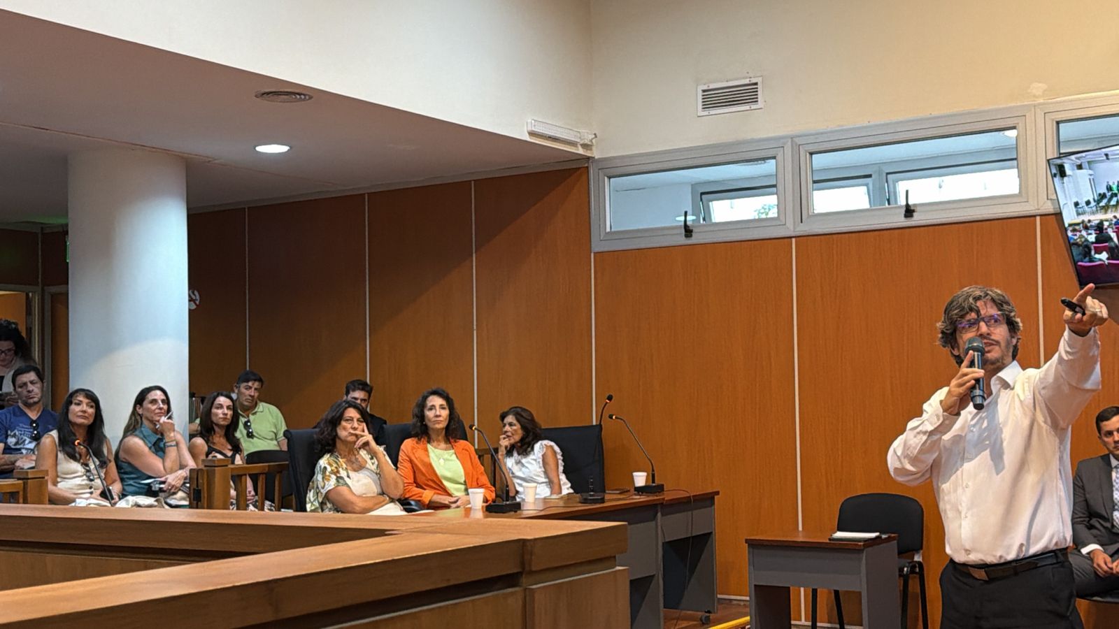 El Área de Prensa fue iInvitada por la Escuela de la Magistratura