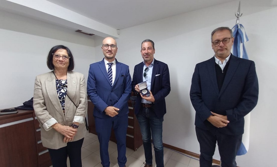 Armin Engländer brindó una conferencia en Ushuaia