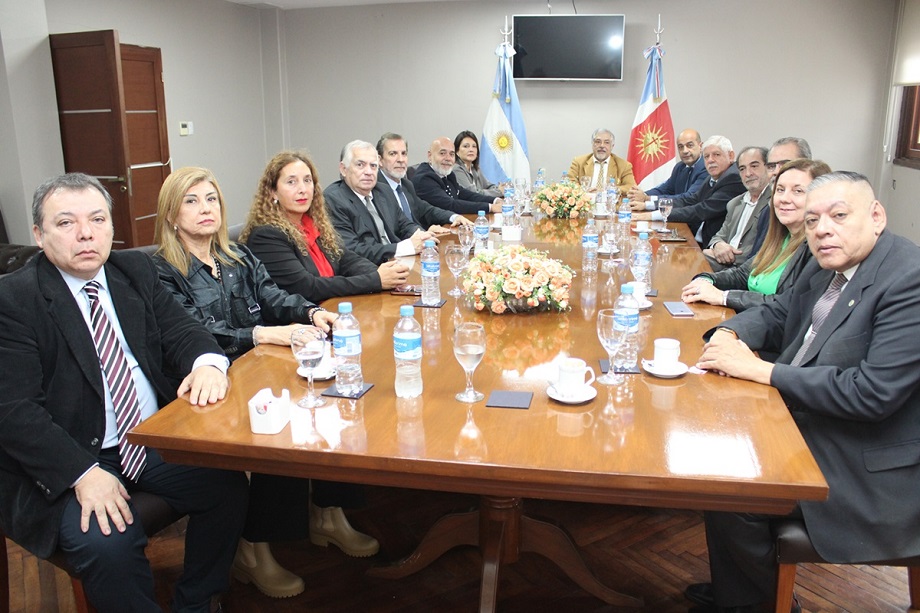 El encuentro se concretó en el Salón Presidencial del Palacio de Tribunales