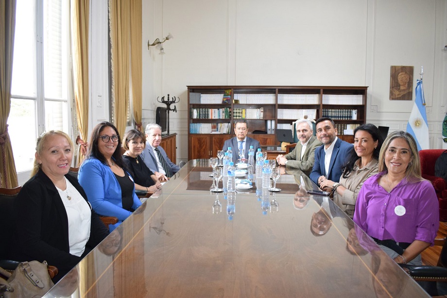 Escuela Judicial: proyectan formación sobre educación emocional