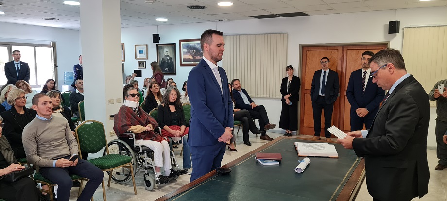 Acto de juramento de Manuel Castañon López