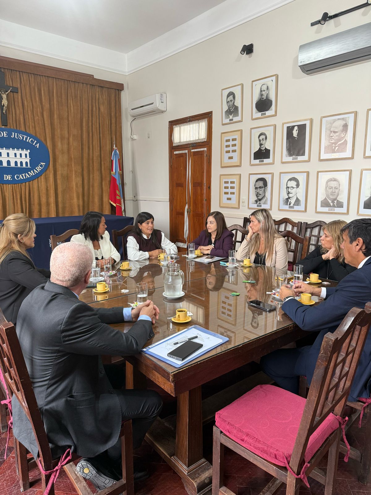 Reunión entre la Corte y jueces de familia