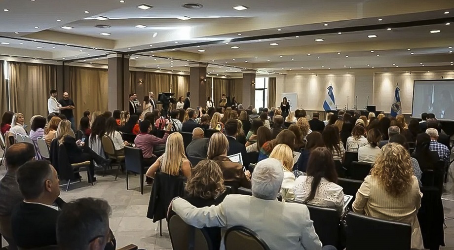 Chubut en el Encuentro Nacional de Mediación Judicial de JUFEJUS en San Juan