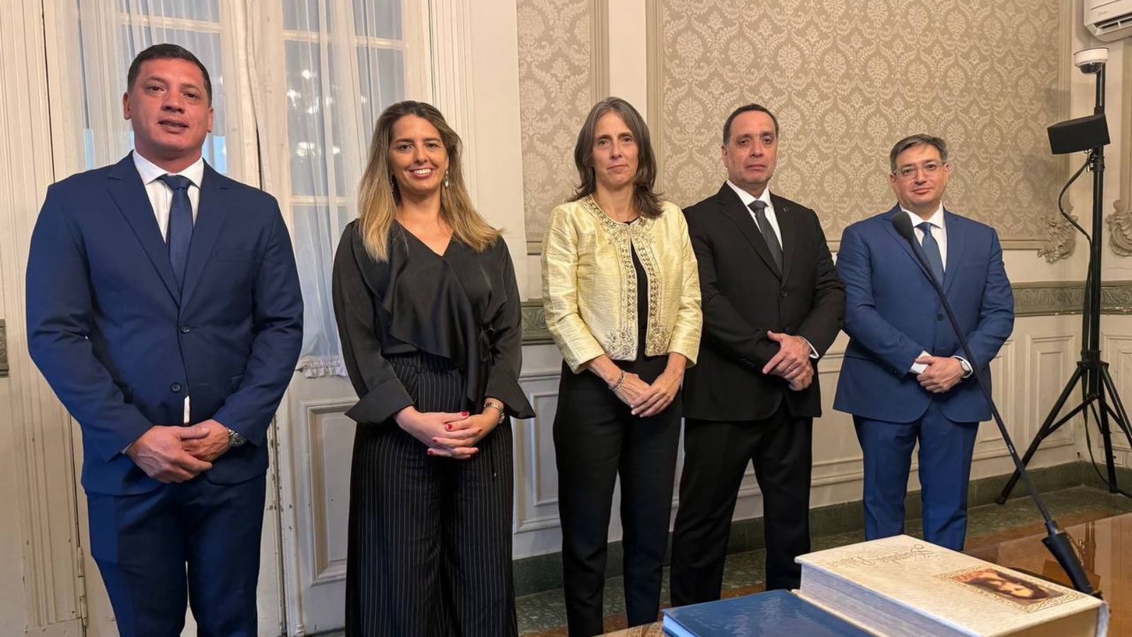 Acto en el Salón de Acuerdos