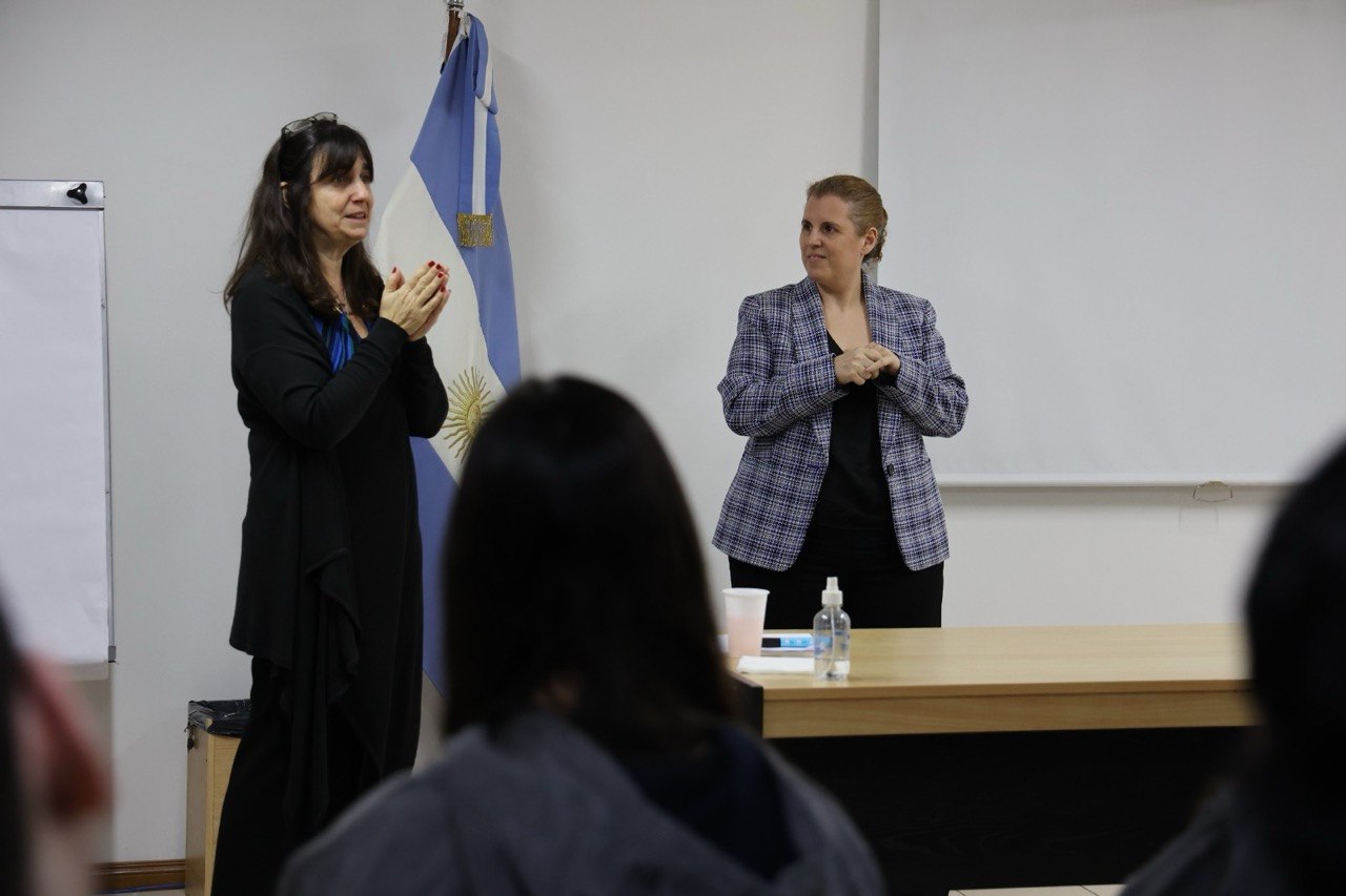 La actividad comenzó en las instalaciones de la Escuela Judicial