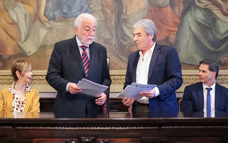 Se firmaron dos acuerdos de colaboración mutua