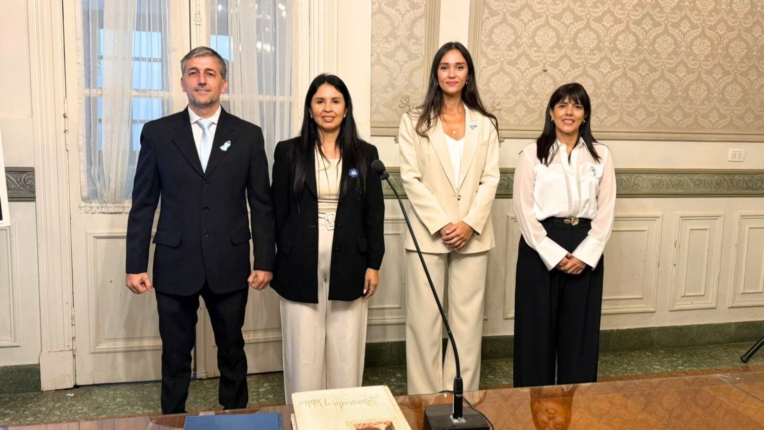 Juraron prosecretarios y responsable de la OFIJU