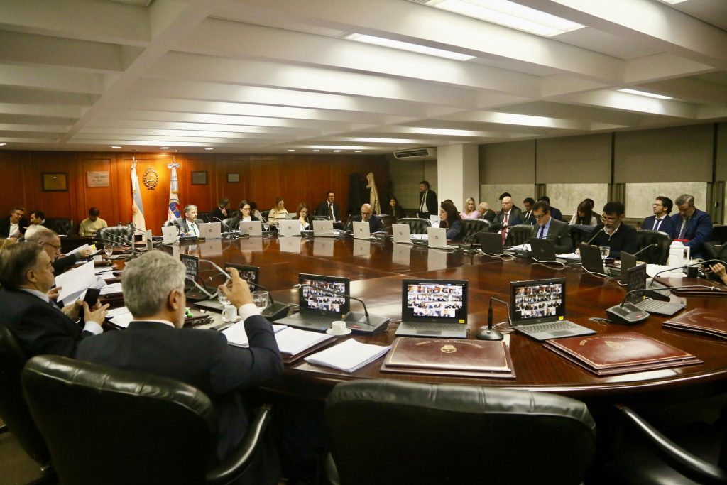 Comisión de disclipina