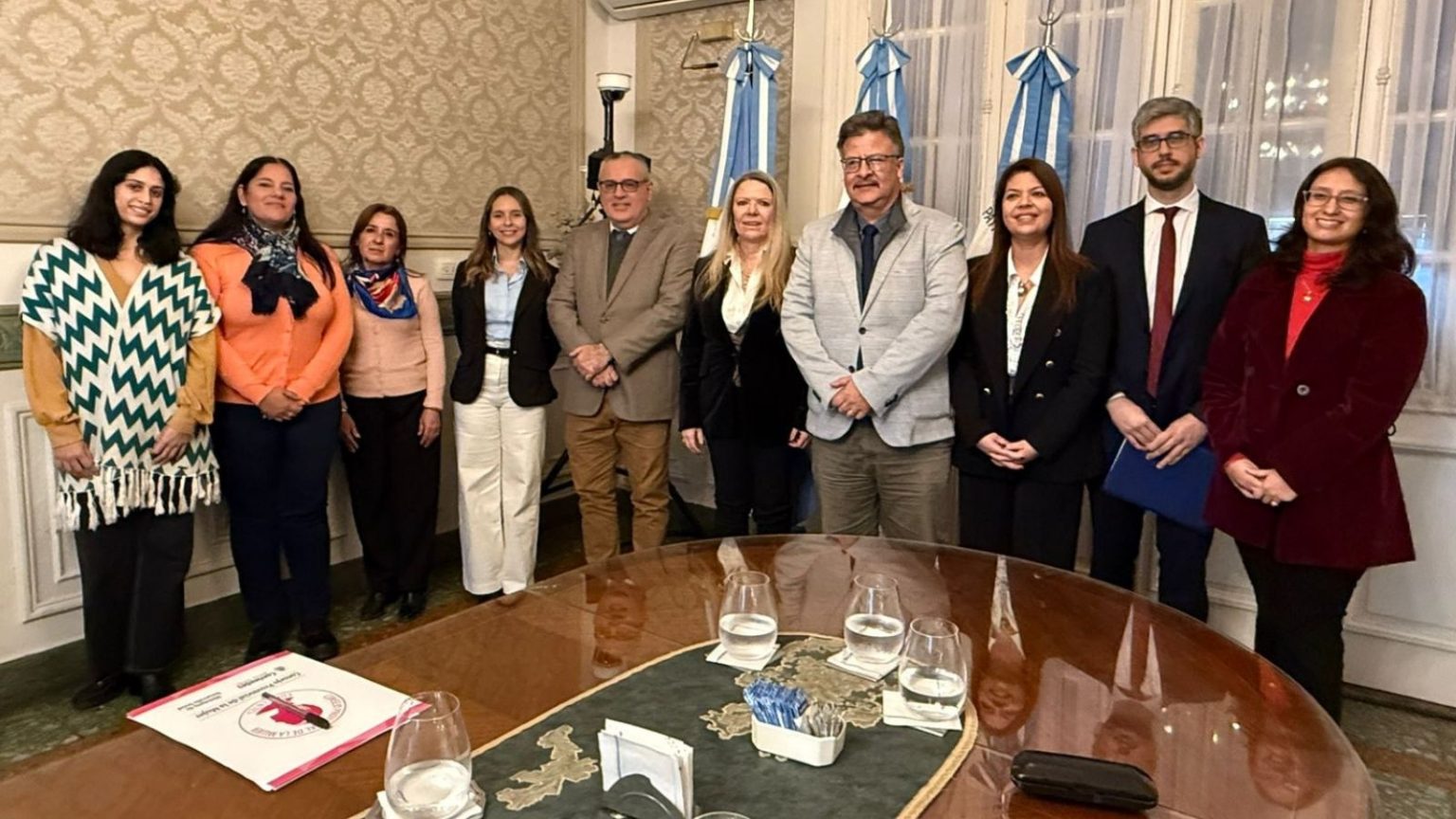 Reunión institucional