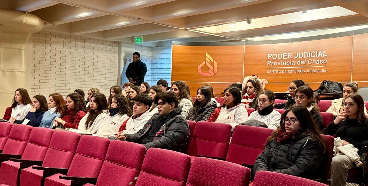 La experiencia buscó acercar a los jóvenes al funcionamiento del Poder Judicial