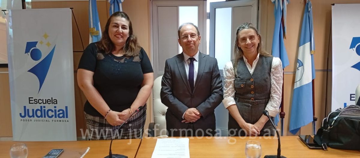 El entrenamiento se llevó en la Escuela Judicial