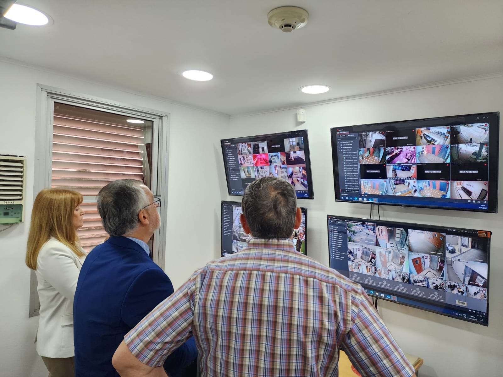 La visita comenzó en el Centro de Monitoreo